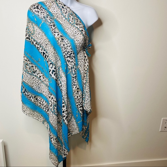 Animal Print & Charm Link Large Versatile Scarf - Picture 7 of 10